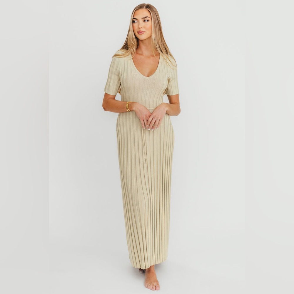 Thanne Cream Knit Maxi Dress NWT Size XS/S